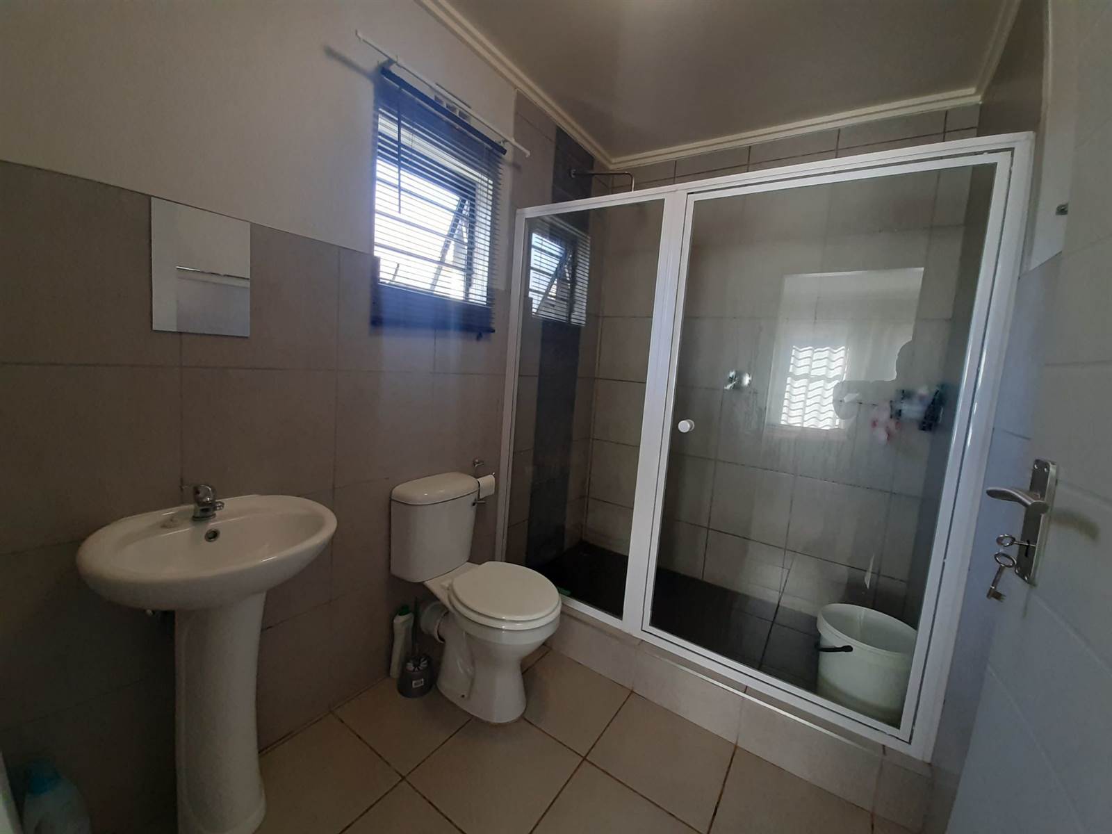 4 Bed House in Protea Glen photo number 7