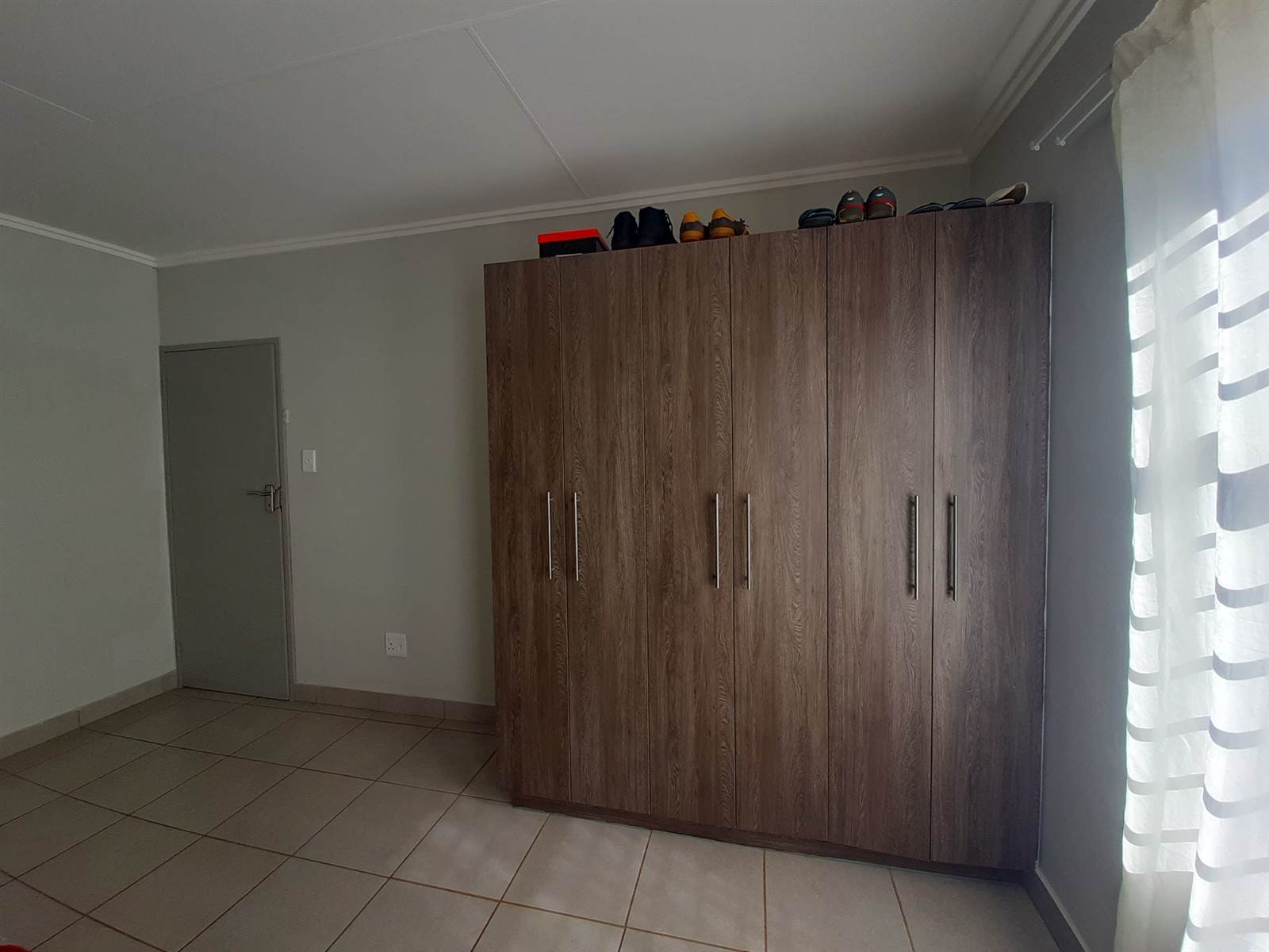 4 Bed House in Protea Glen photo number 6