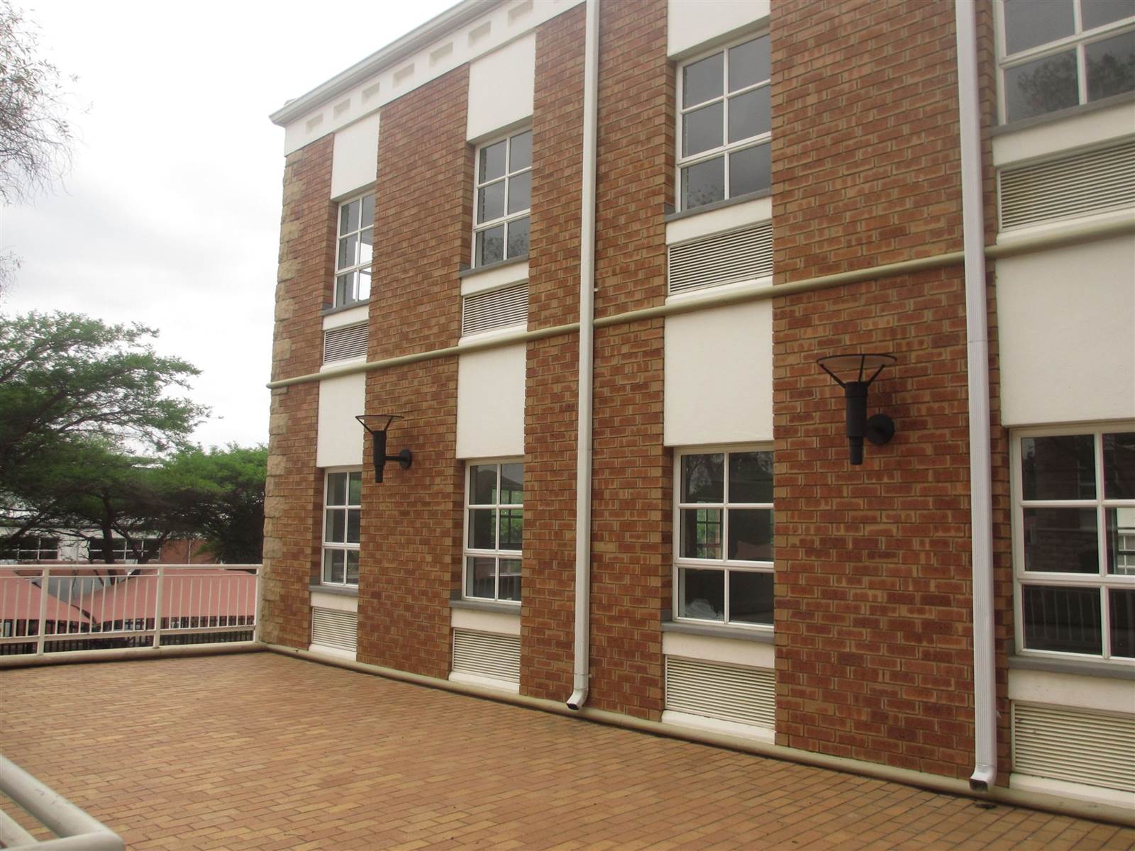 1476  m² Commercial space in Fourways photo number 4