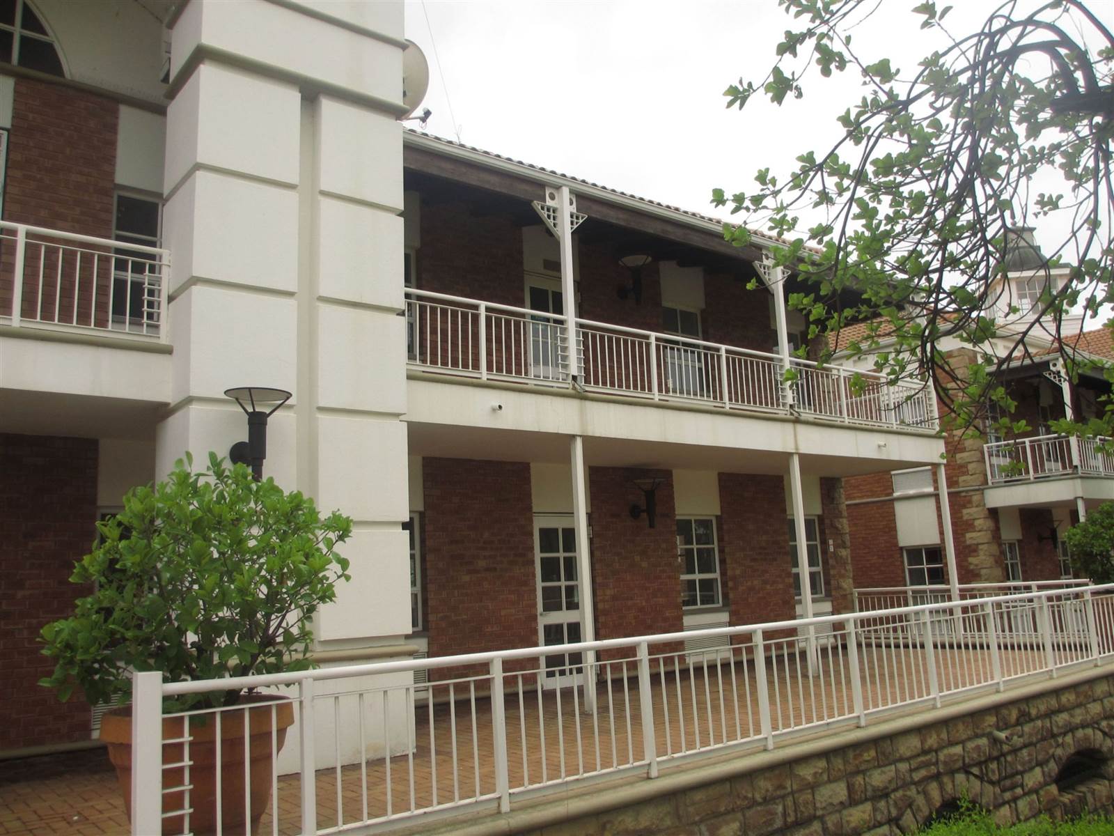 1476  m² Commercial space in Fourways photo number 18