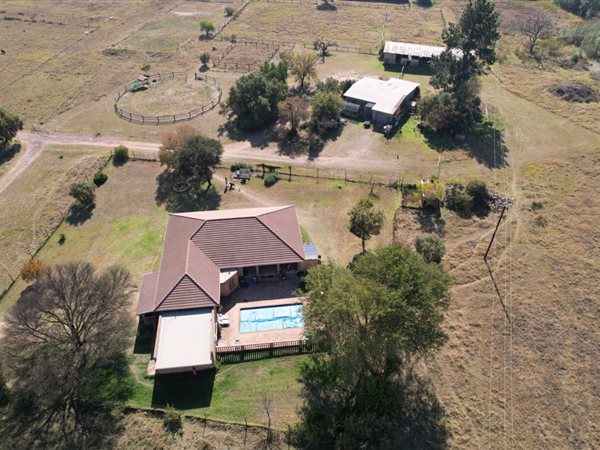 8.5 ha Smallholding