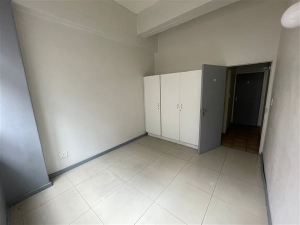 1 Bed Flat