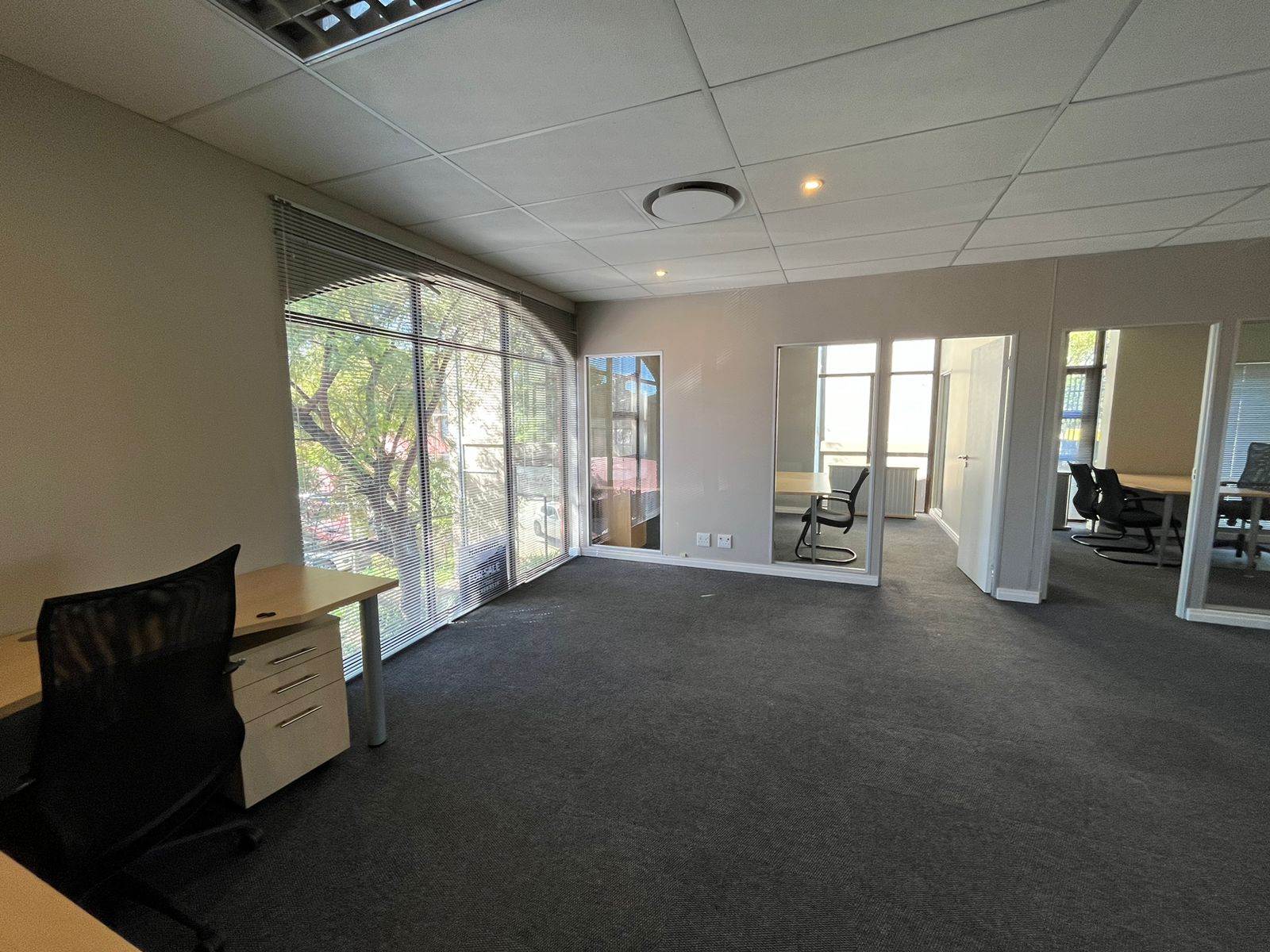 126  m² Commercial space in Randpark Ridge photo number 7