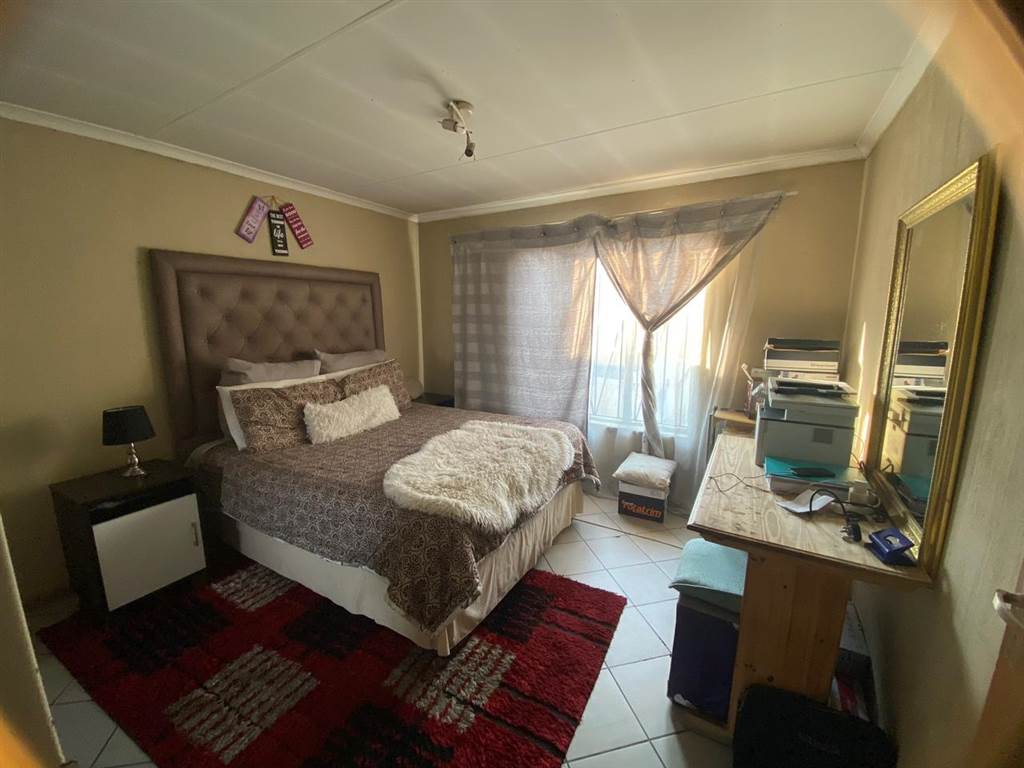 3 Bed House in Vereeniging photo number 6