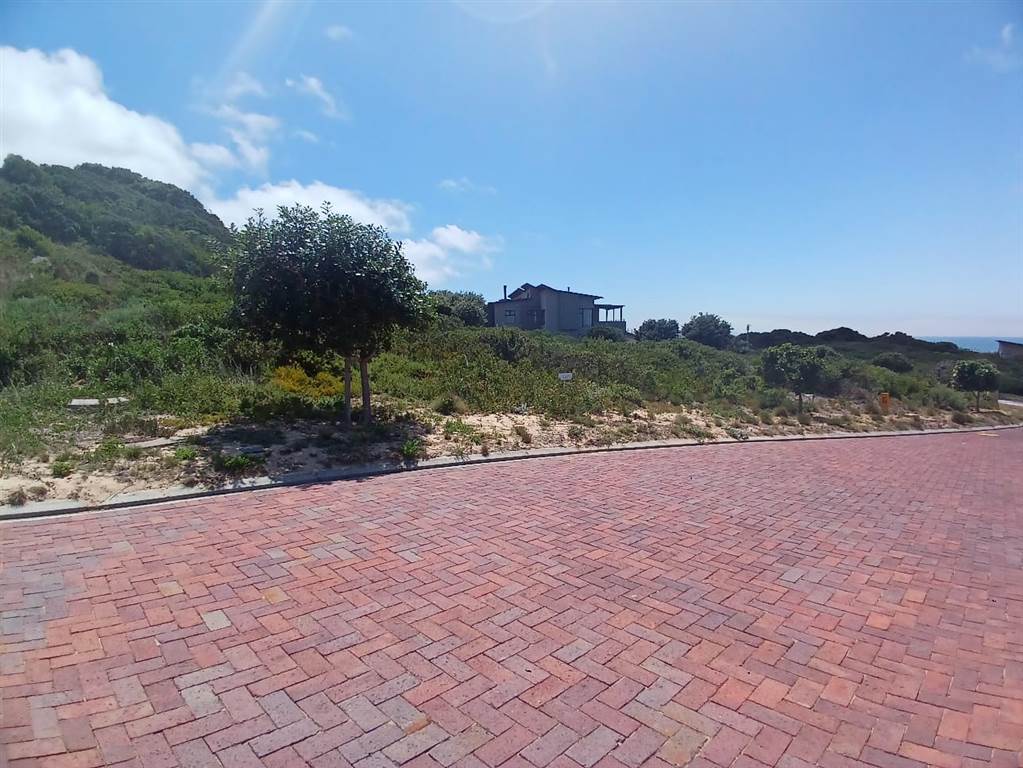 847 m² Land available in Stilbaai photo number 7