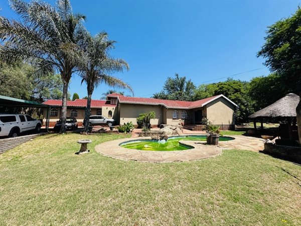 5 Bed House in Mimosa Park