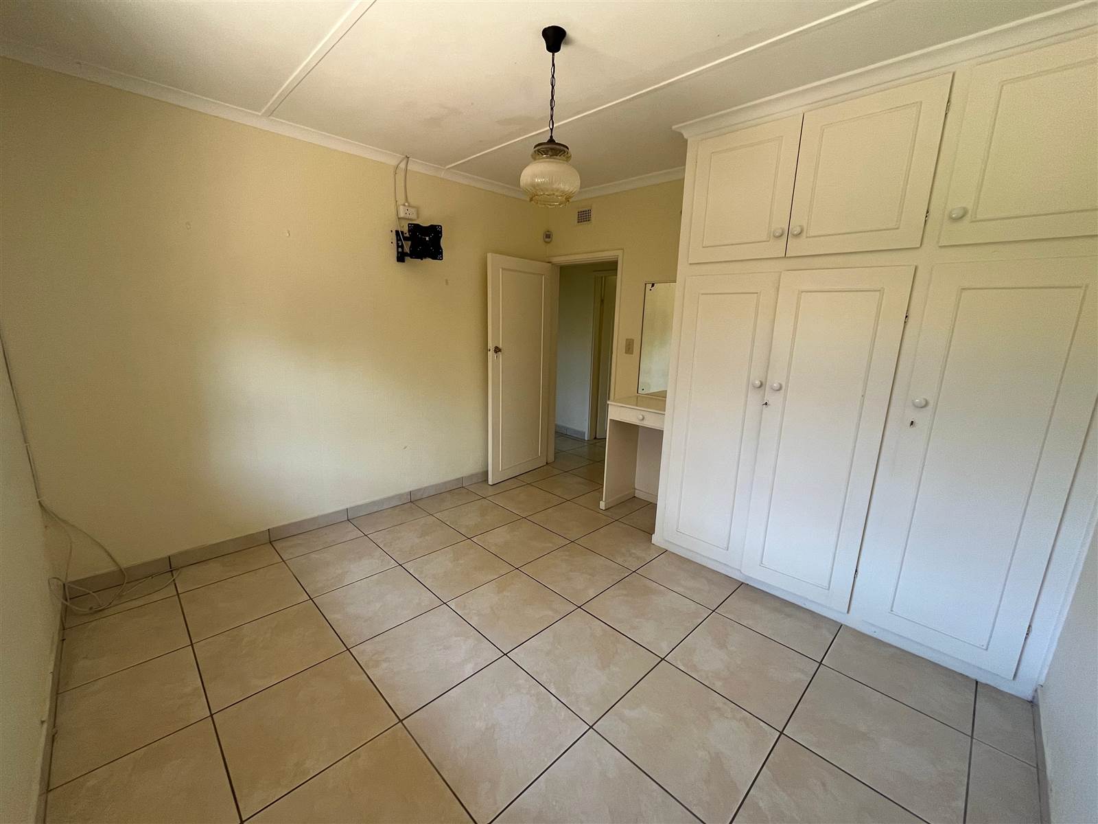 3 Bed House in Scottburgh South photo number 7