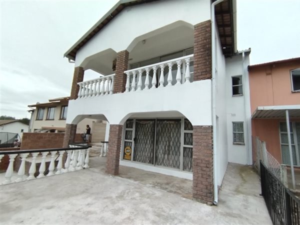 4 Bed House