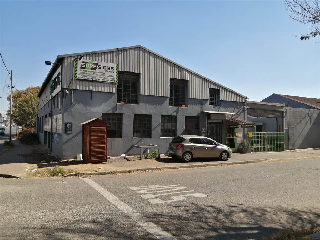 1100  m² Industrial space in Lenasia photo number 1