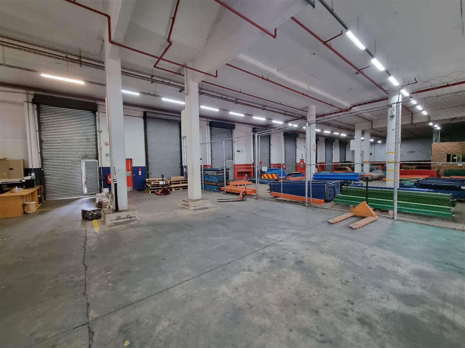 14884  m² Industrial space in City Deep photo number 17