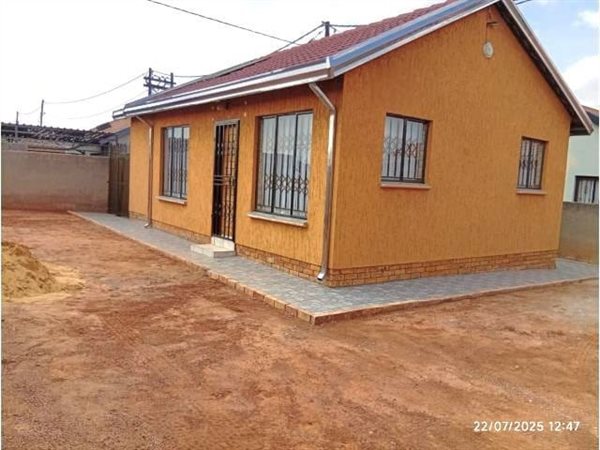 2 Bedroom House
