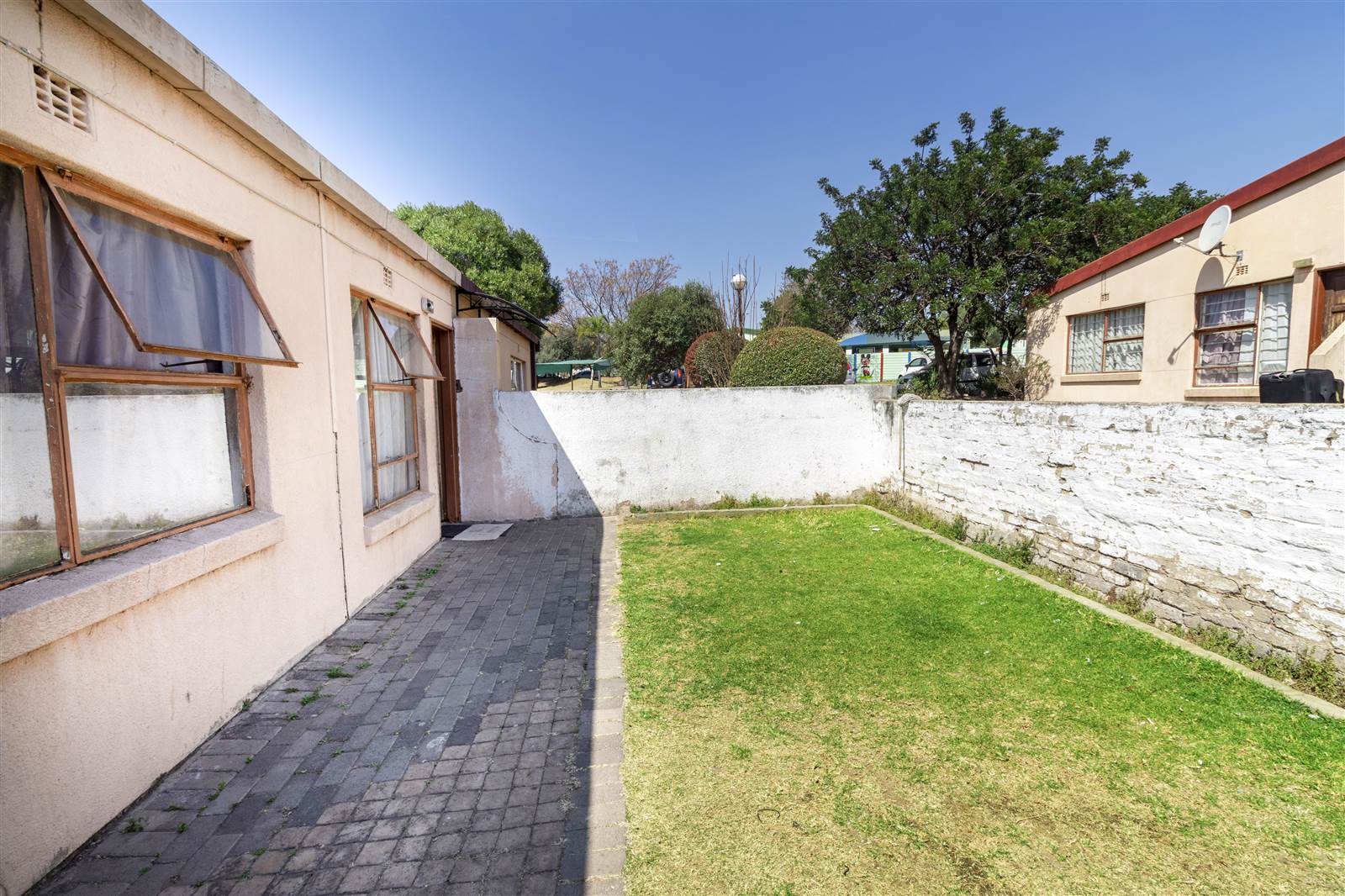 2 Bed House in Bloubosrand photo number 11