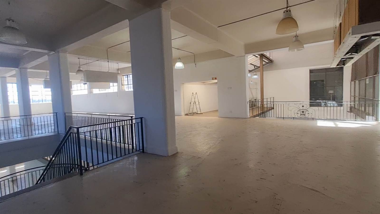 1322.7  m² Commercial space in Woodstock photo number 11