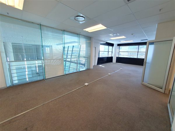 110  m² Office Space