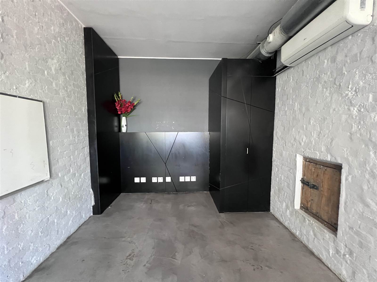 159  m² Commercial space in Bo-Kaap photo number 9