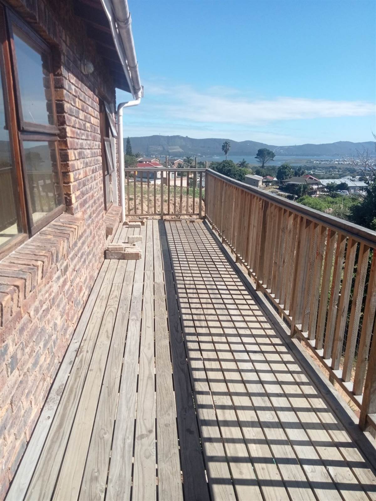 3 Bed House in Knysna Central photo number 9