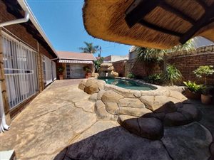 3 Bed House in Suideroord
