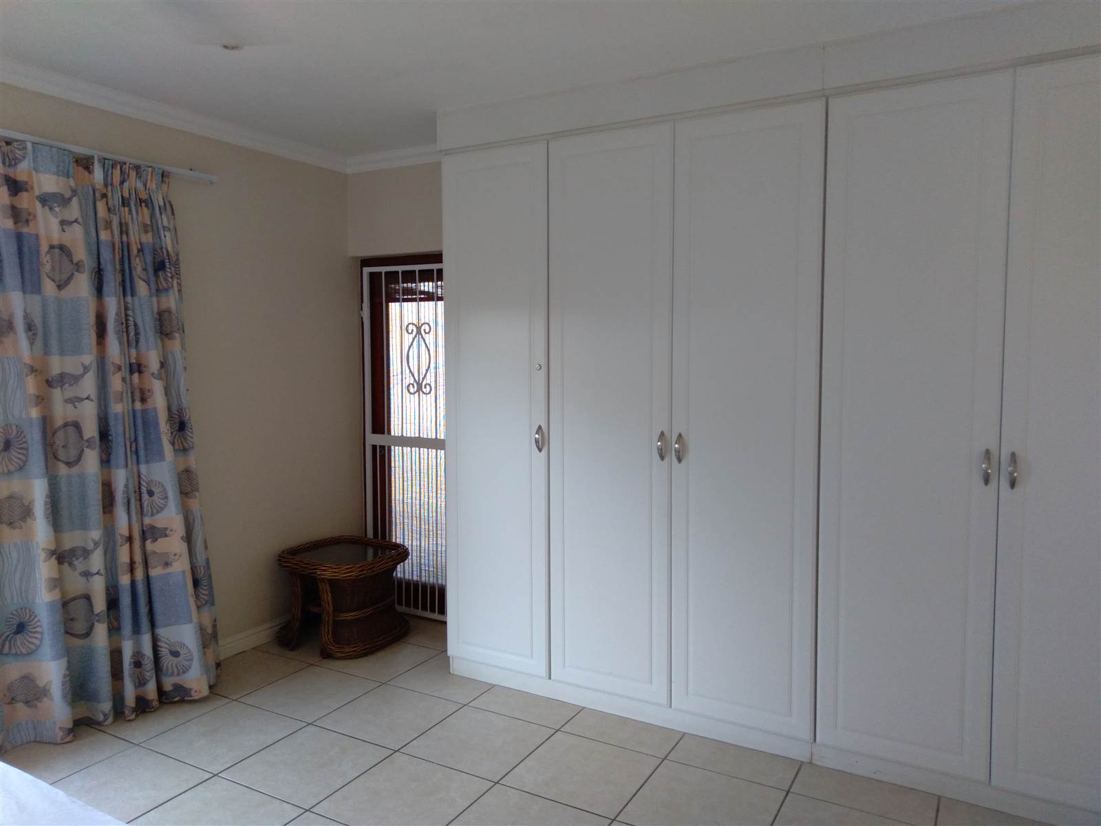 3 Bed Flat in Scottburgh Central photo number 18