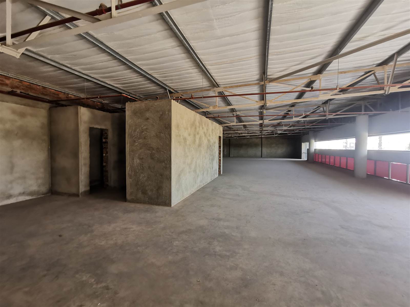 441  m² Commercial space in Klerksdorp photo number 3