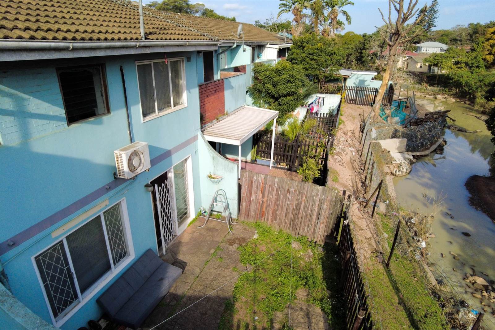 3 Bed Townhouse in Pinetown Central photo number 26