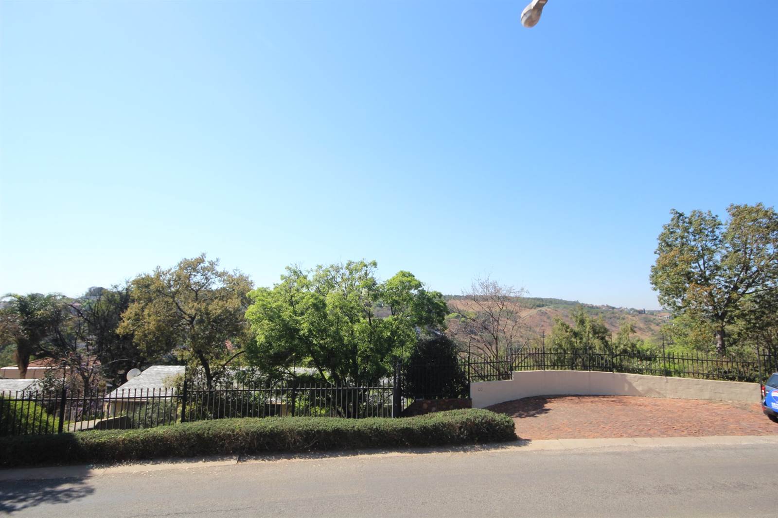 3960 m² Land available in Waterkloof Ridge photo number 3