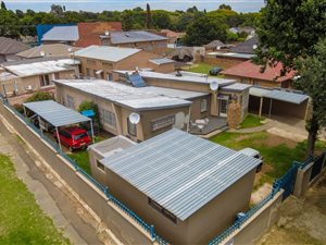 4 Bed House in Rewlatch