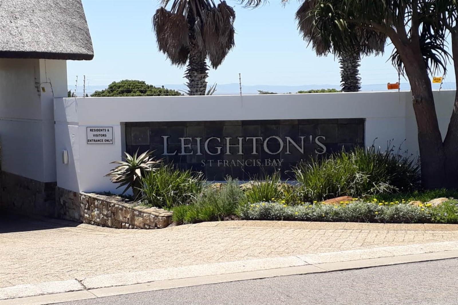 957 m² Land available in St Francis Bay photo number 6