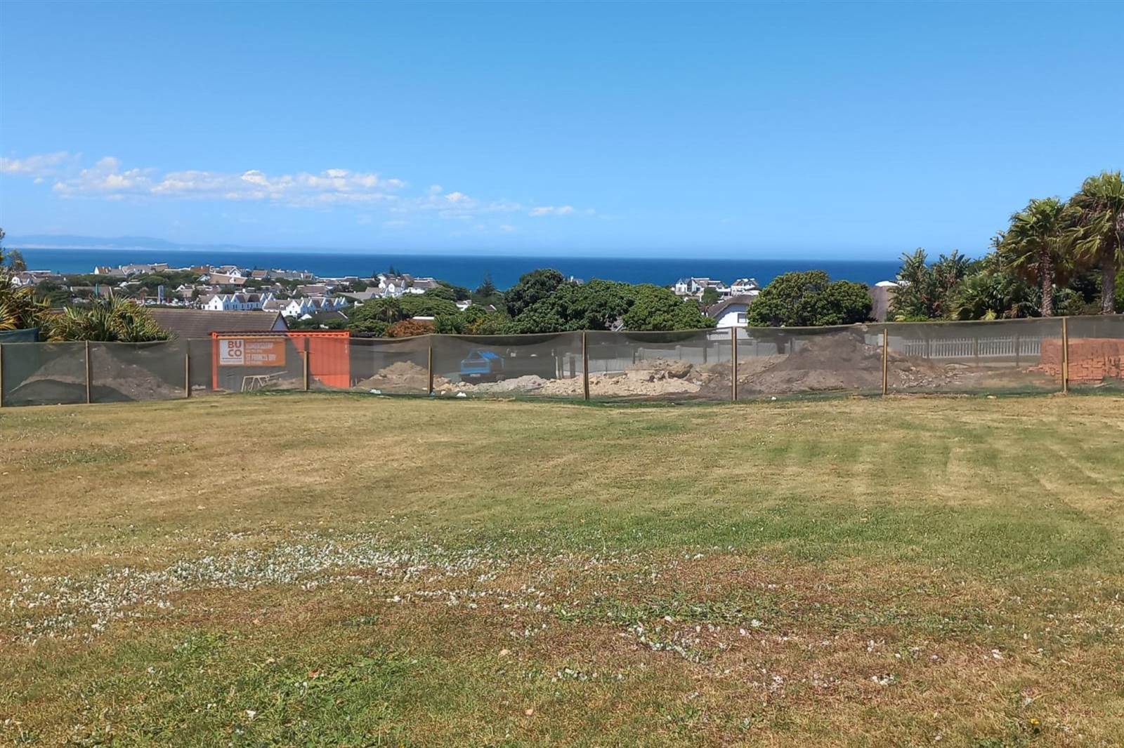 957 m² Land available in St Francis Bay photo number 3