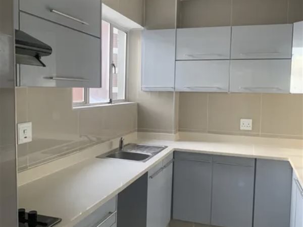 2 Bed Apartment in North Beach
