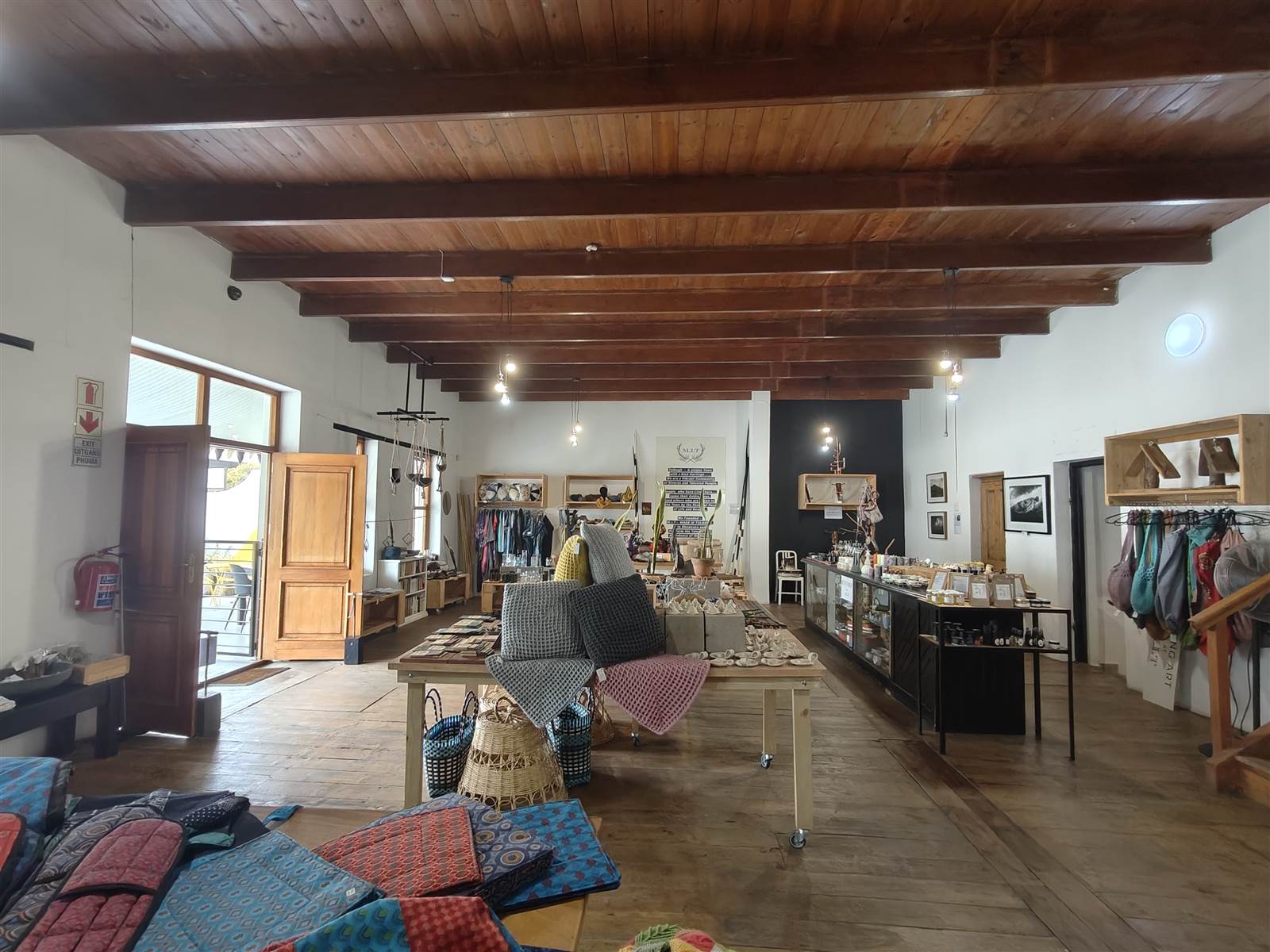 154.4  m² Commercial space in Tulbagh photo number 4