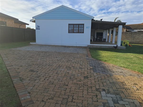 3 Bedroom House 3 Bedroom House