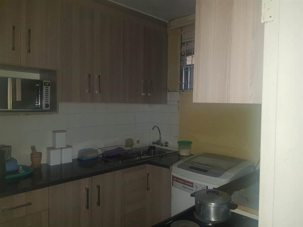 3 Bed Flat in Rustenburg Central photo number 19