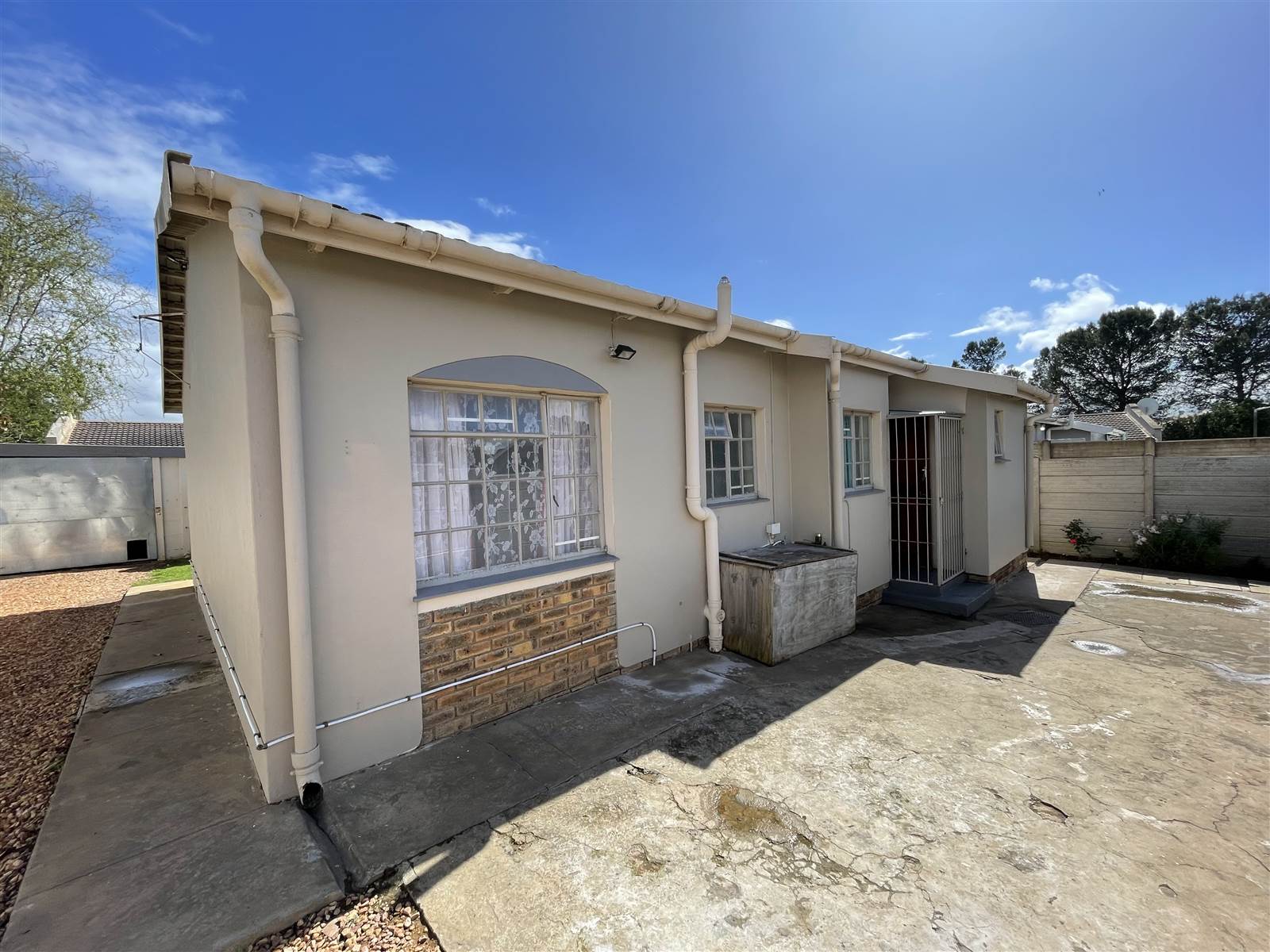 3 Bed House in Riversdale photo number 24