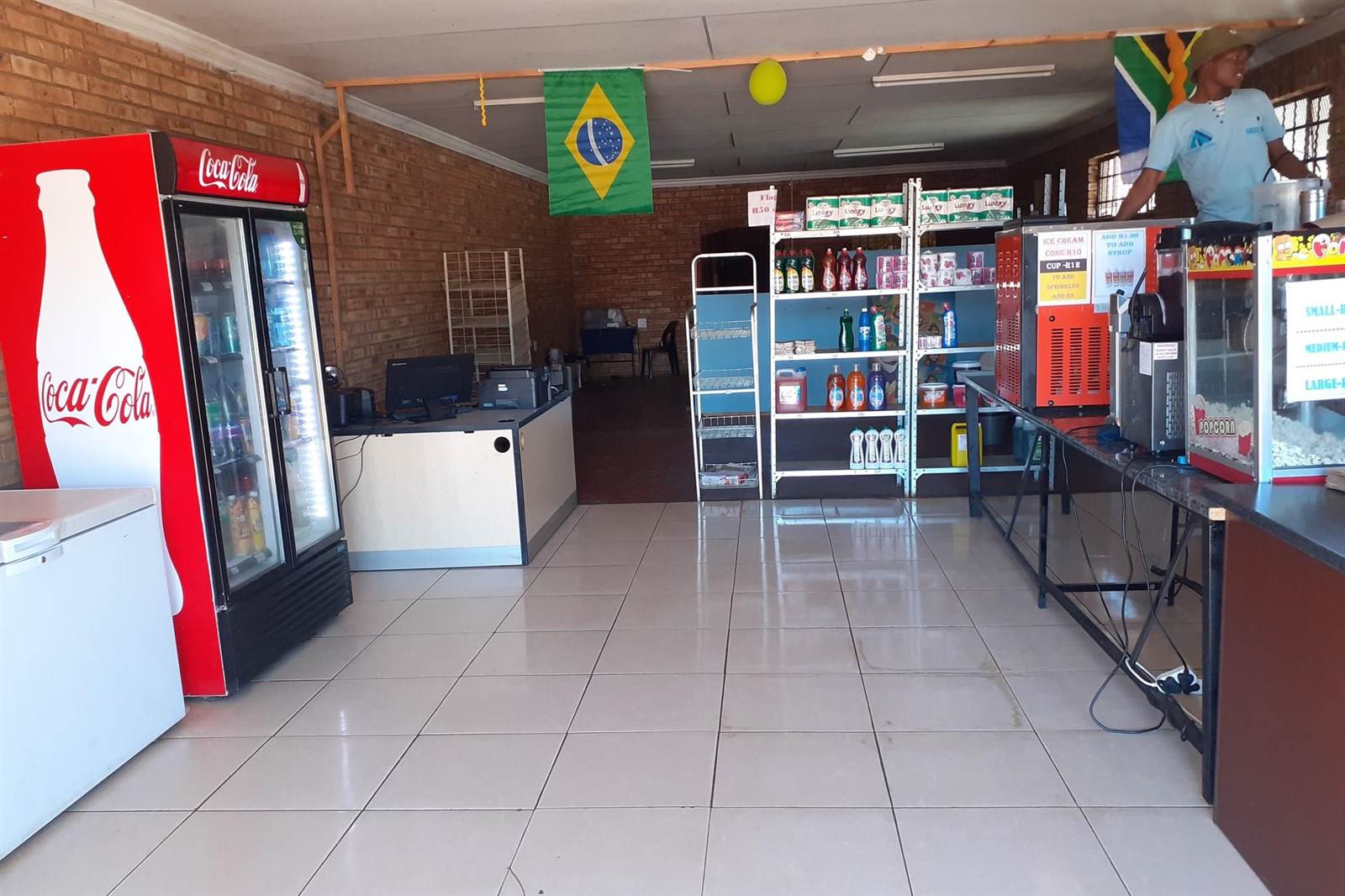 Commercial space in Tlhabane photo number 7