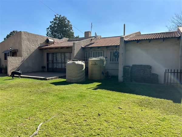 4 Bedroom House