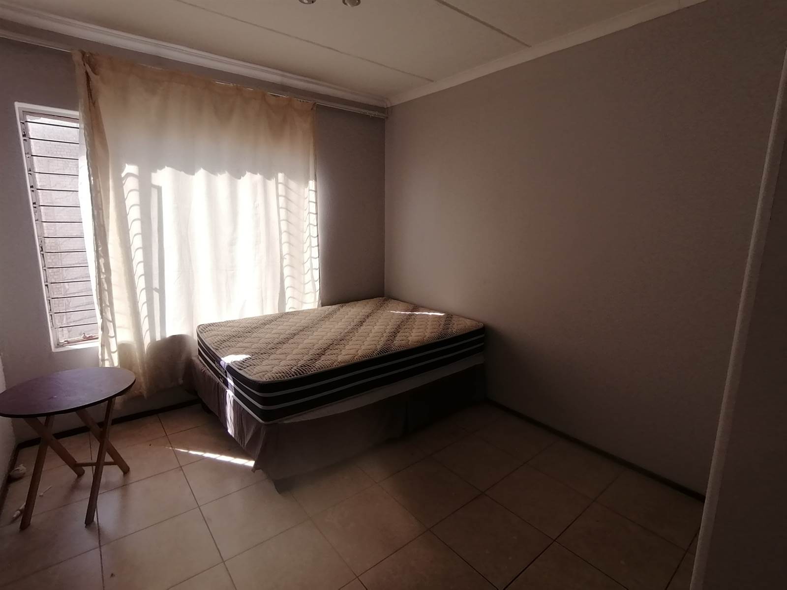 2 Bed House in Moroka photo number 11