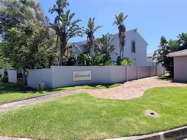 3 Bedroom Townhouse 3 Bedroom Townhouse