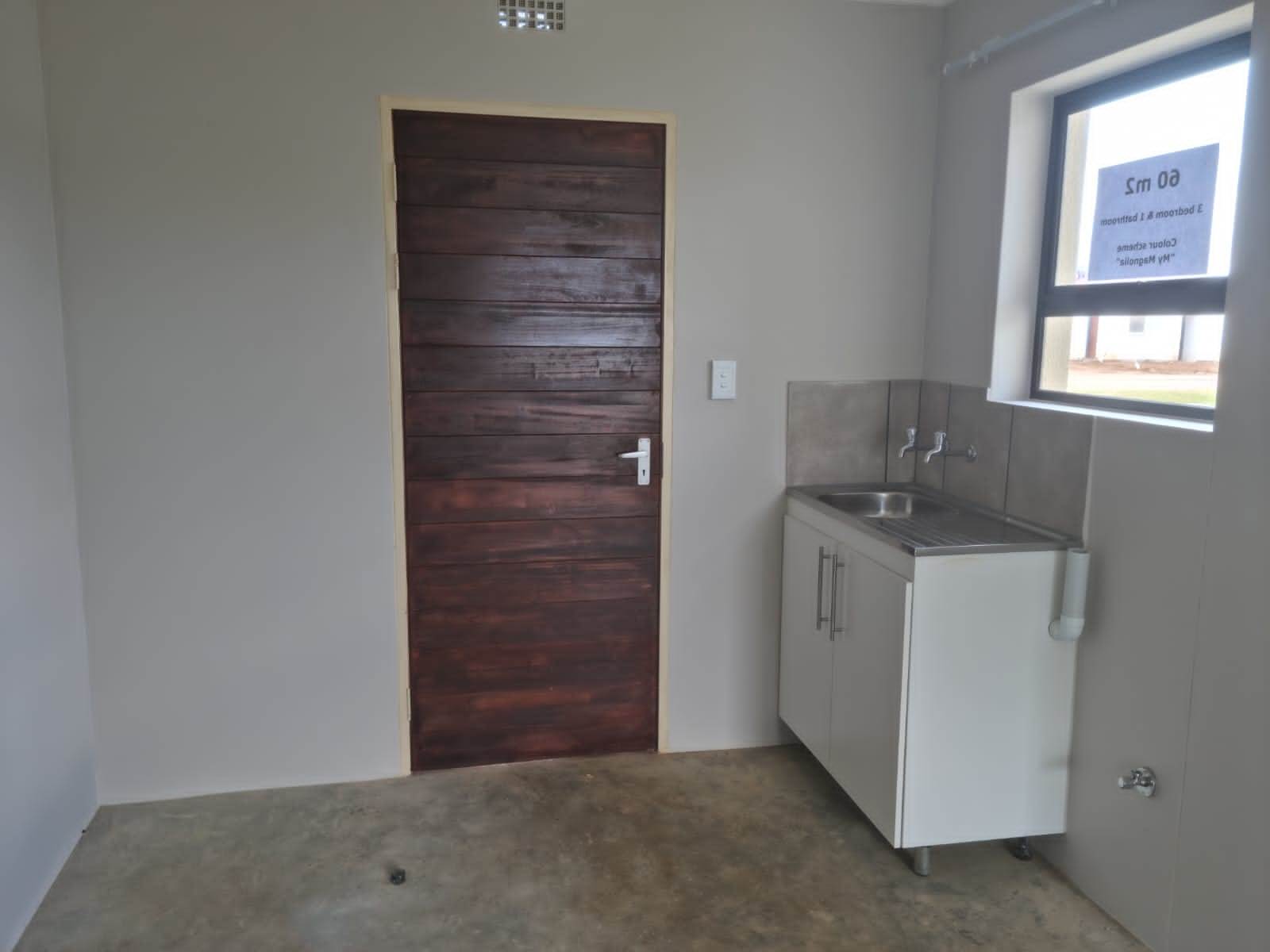3 Bed House in Daveyton photo number 5