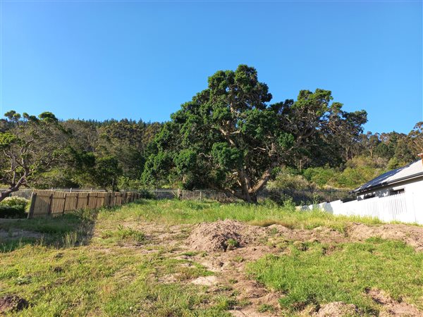 560 m² Land available in The Village