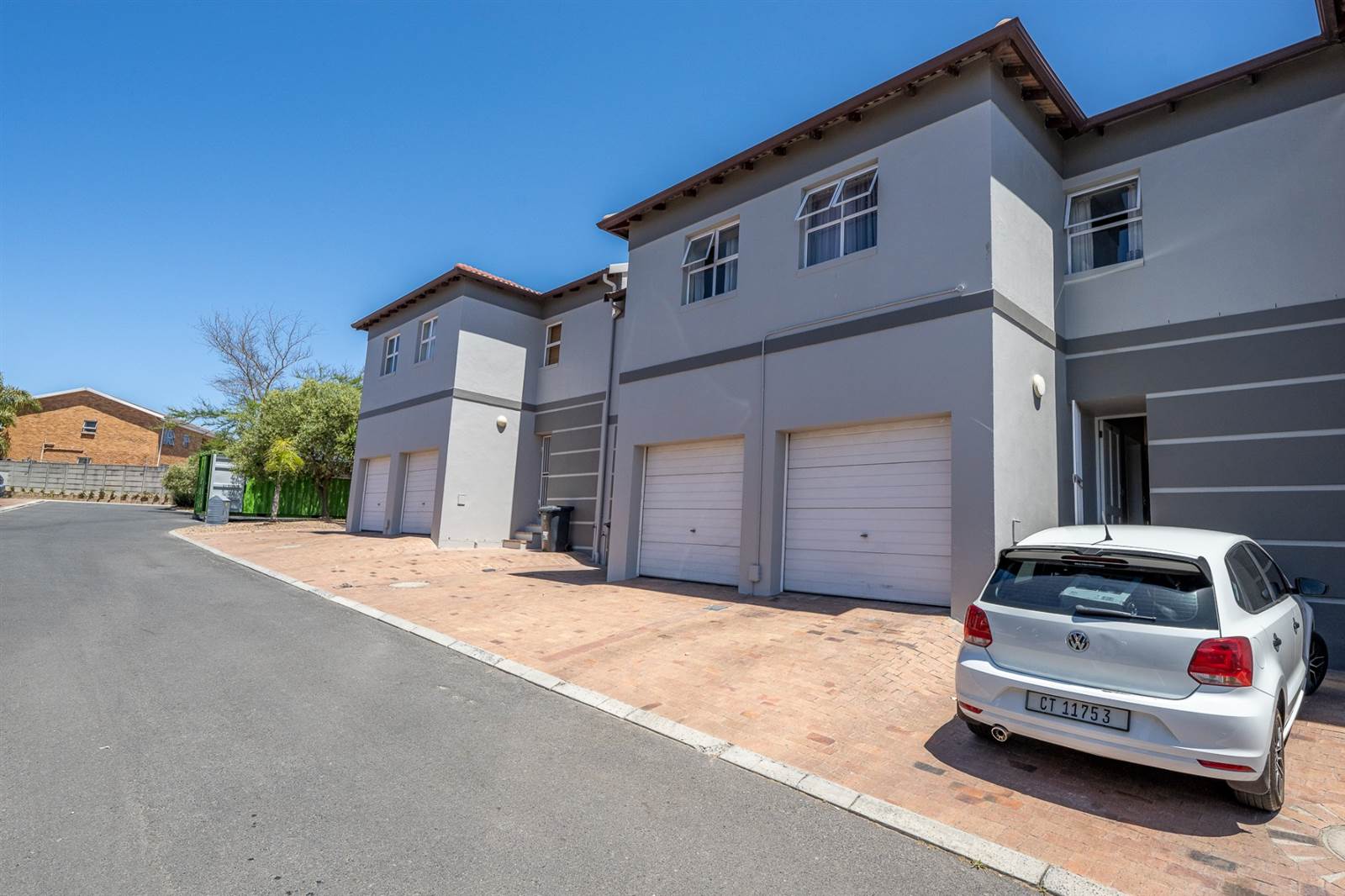 3 Bed Duplex in Brackenfell Central photo number 2