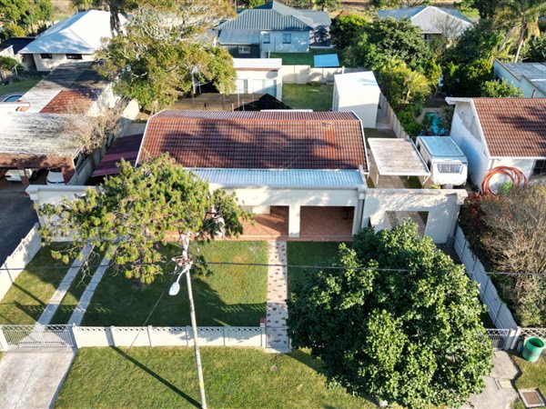 3 Bedroom House 3 Bedroom House