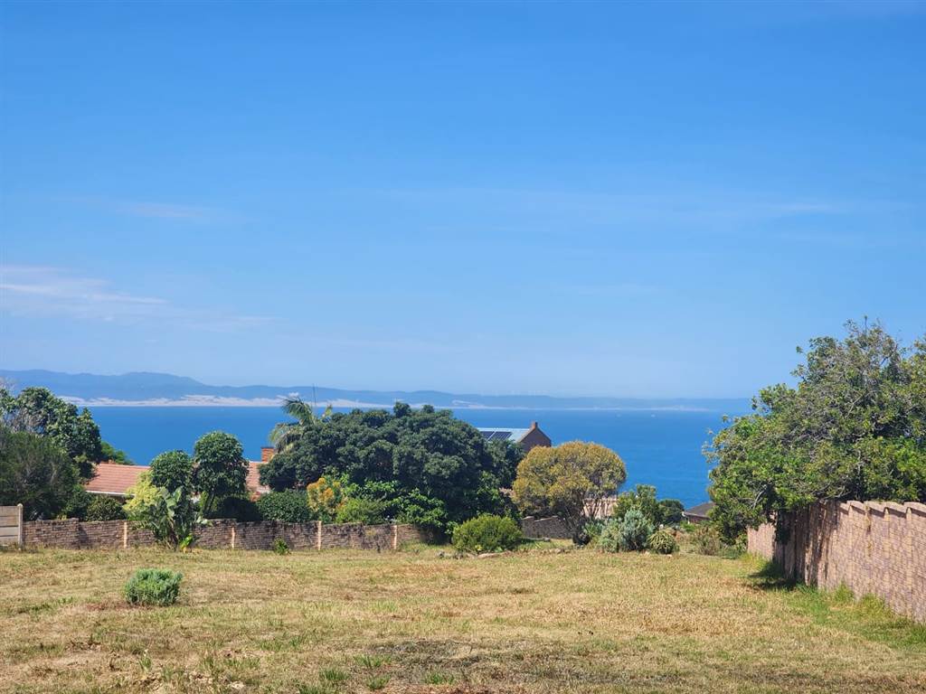 827 m² Land available in Wavecrest photo number 3