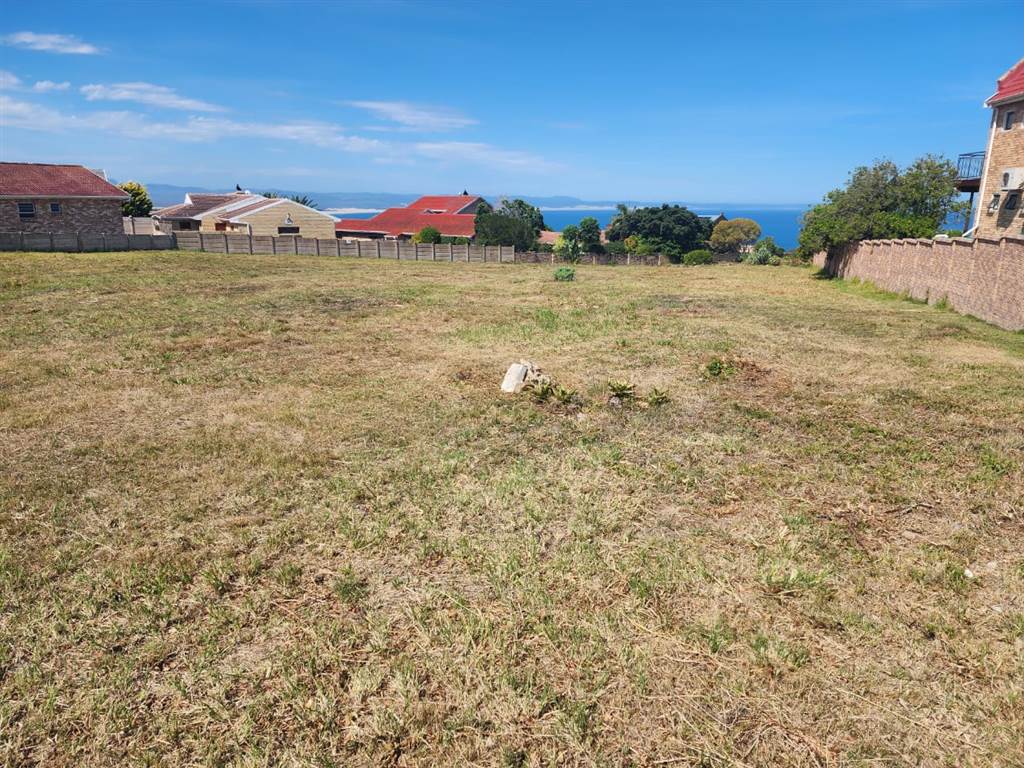 827 m² Land available in Wavecrest photo number 4