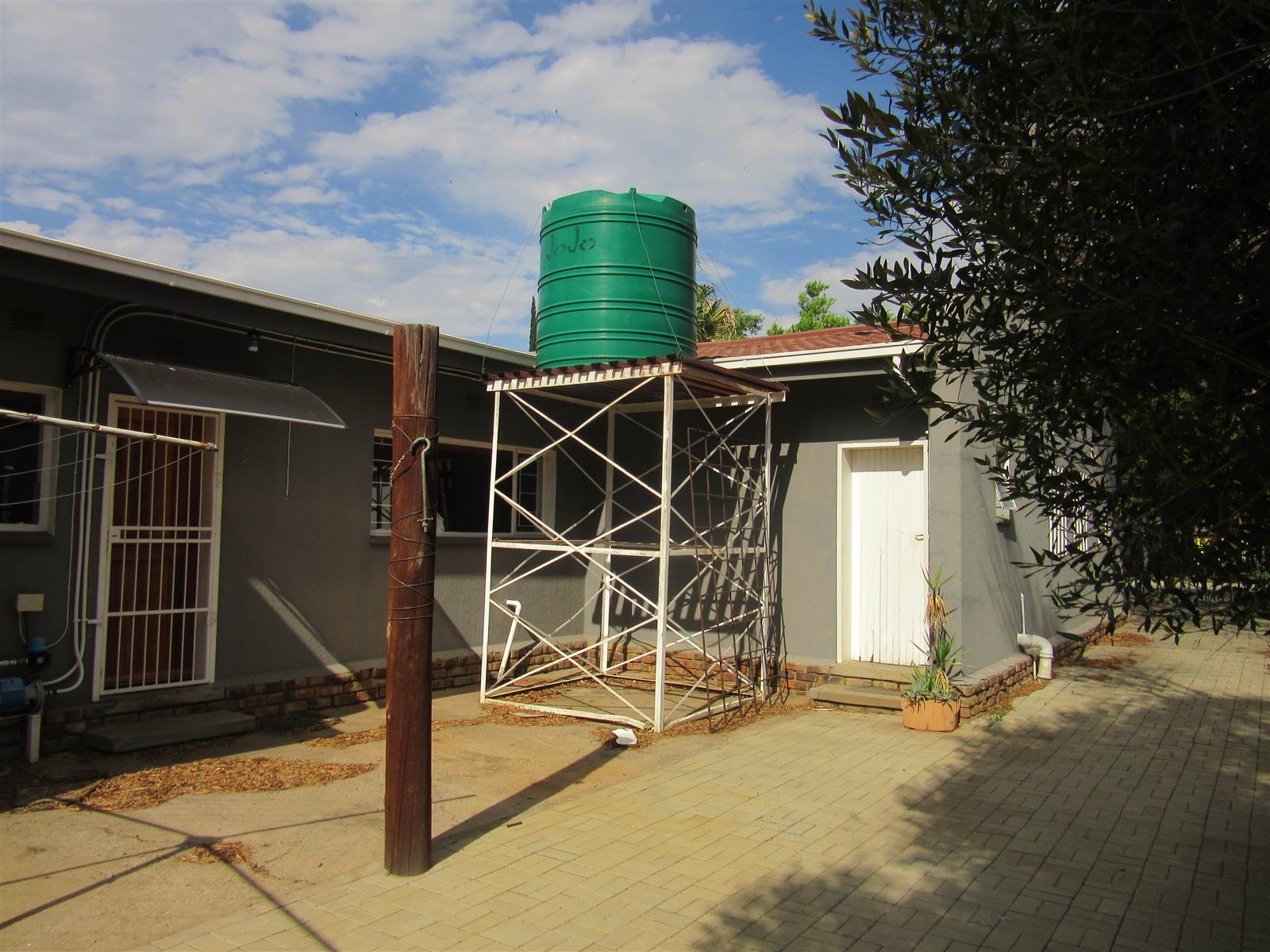 4 Bed House in Vryburg photo number 28