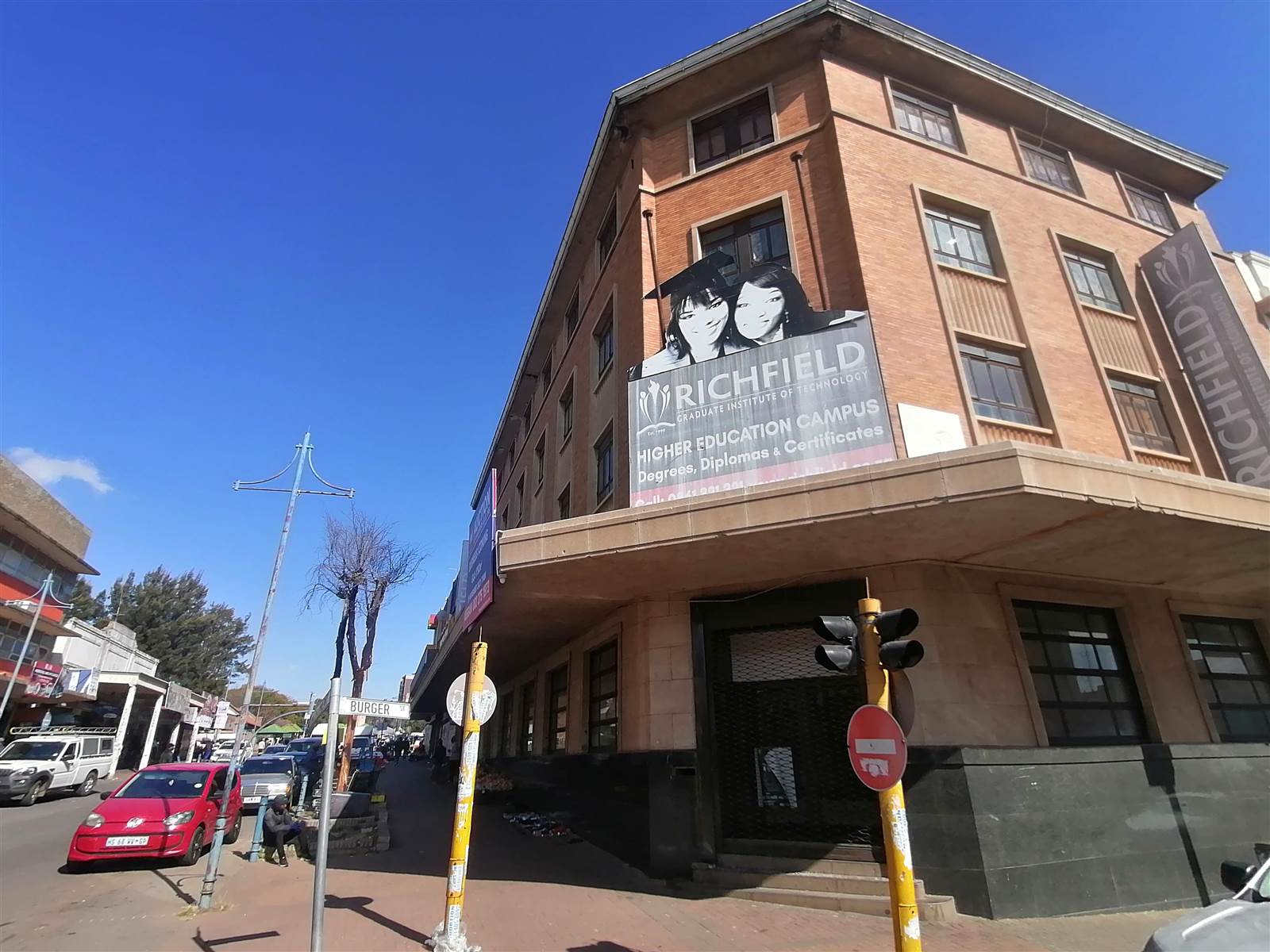 1792  m² Commercial space in Krugersdorp Central photo number 7