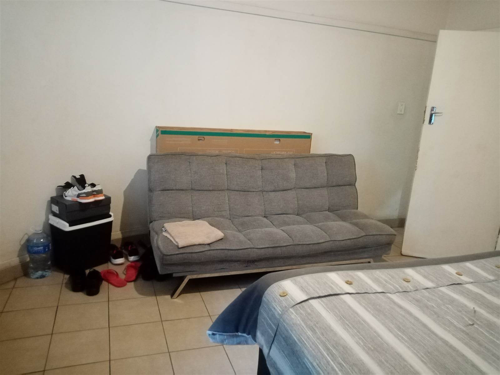 1.5 Bed Apartment in Amanzimtoti photo number 13