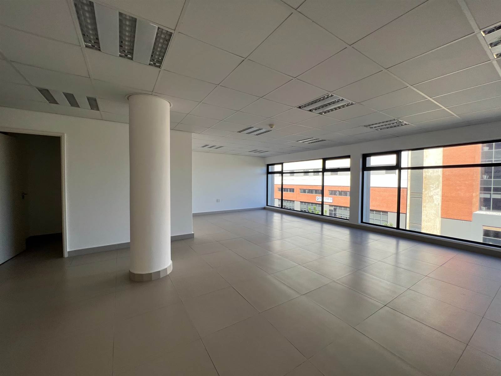 74.72  m² Commercial space in Umhlanga Ridge photo number 4