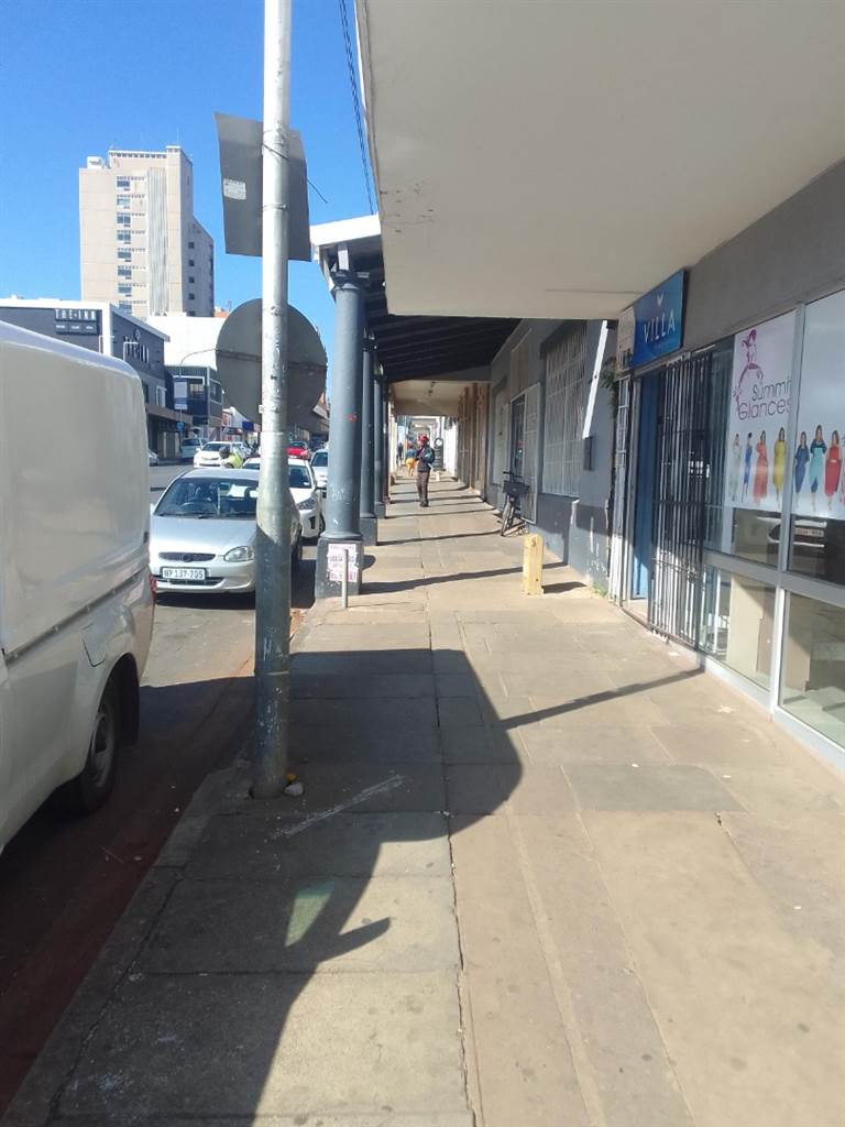 250  m² Commercial space in Pietermaritzburg Central photo number 2