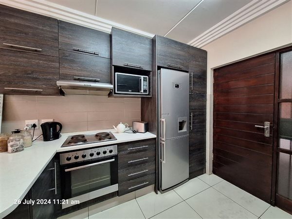 3 Bed Apartment