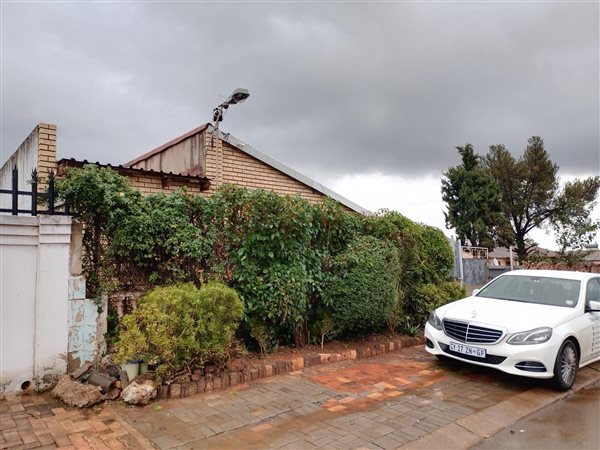 3 Bedroom House 3 Bedroom House